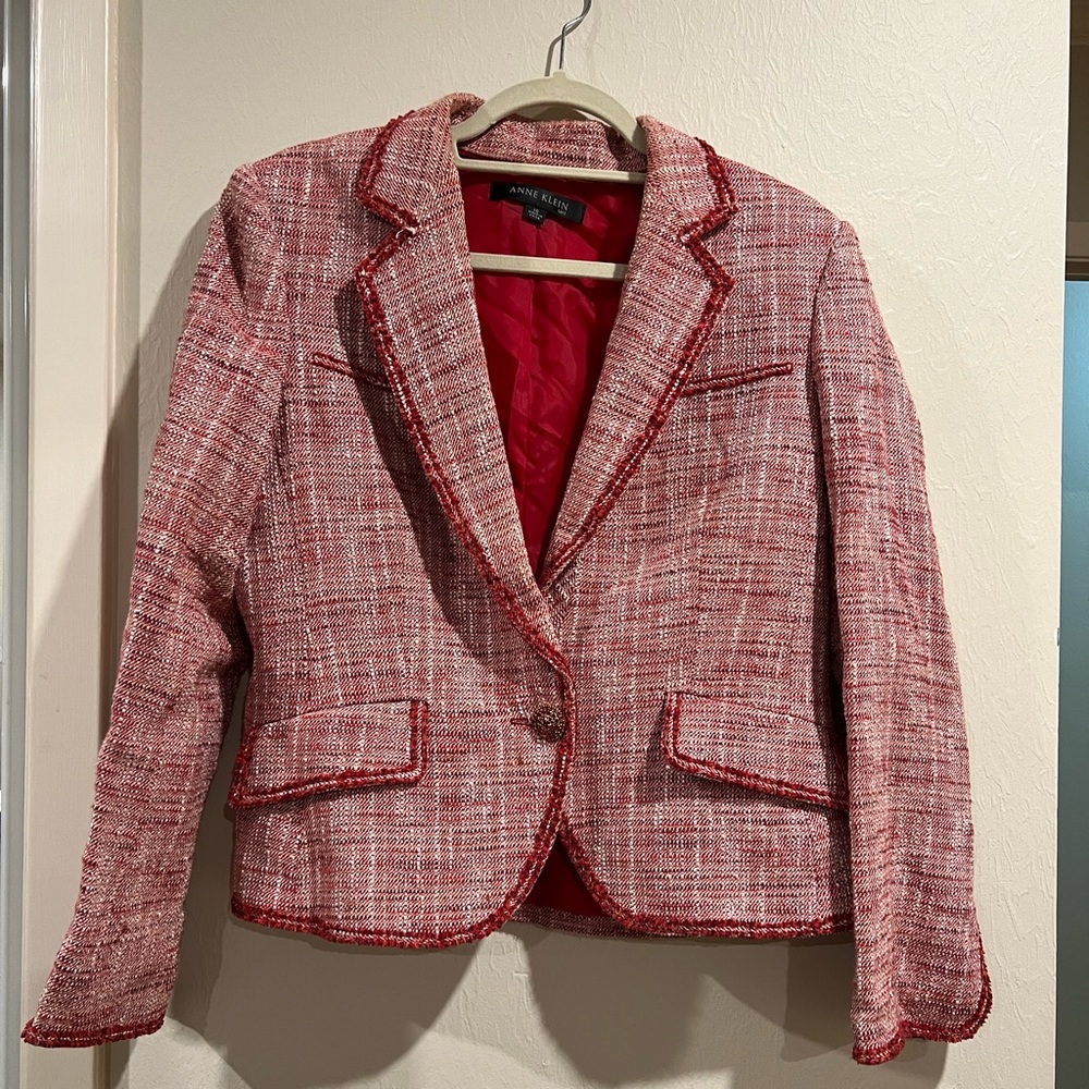 Anne Klein red jacket. Excellent condition. Size 10.